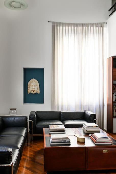 Lo Studio, * Naples